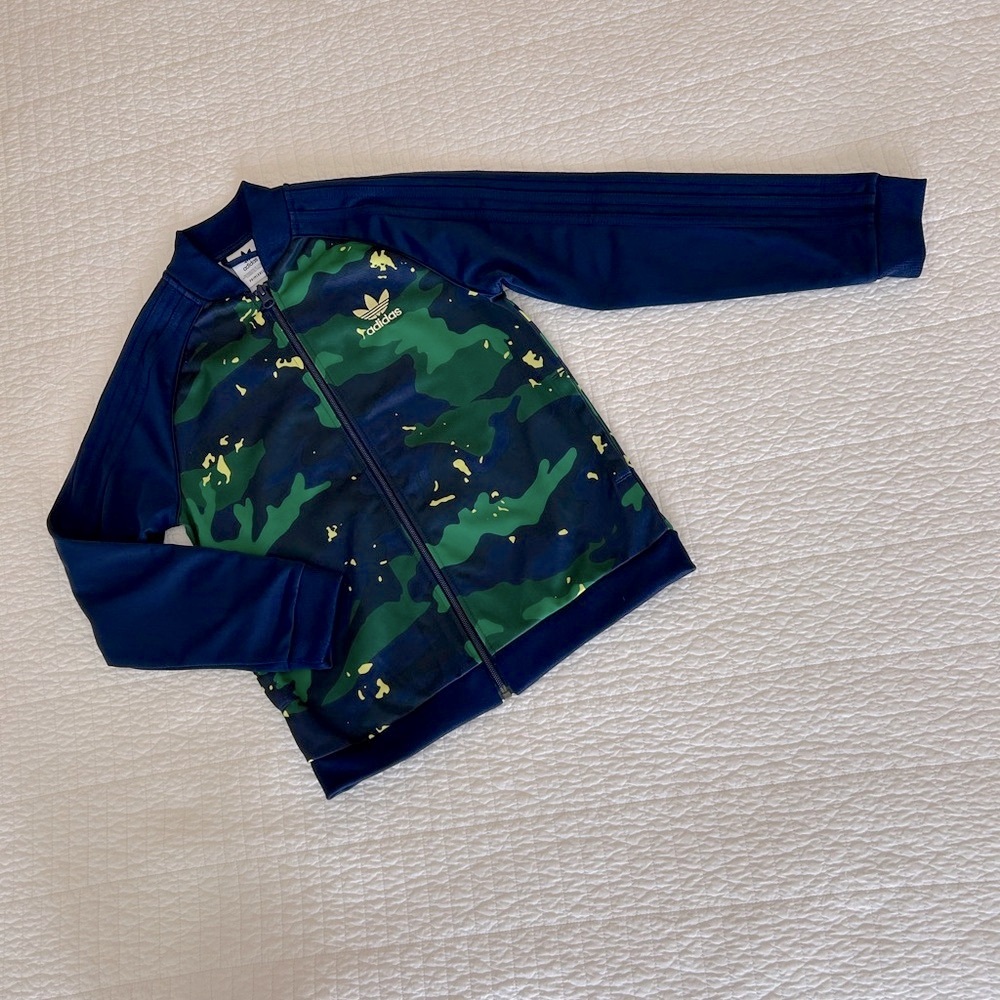 adidas boys jacket 9-10Y